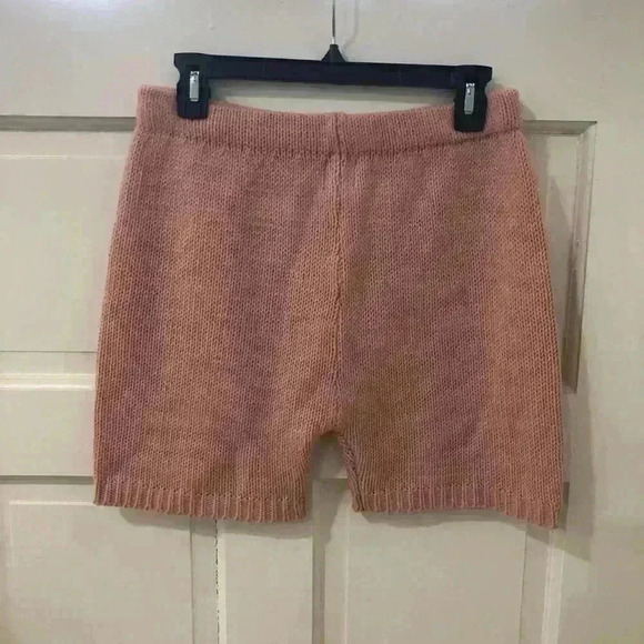 Princess Polly Temptations Bubble Gum Pink Wool Blend Knit Shorts Sz L/XL - Picture 4 of 9